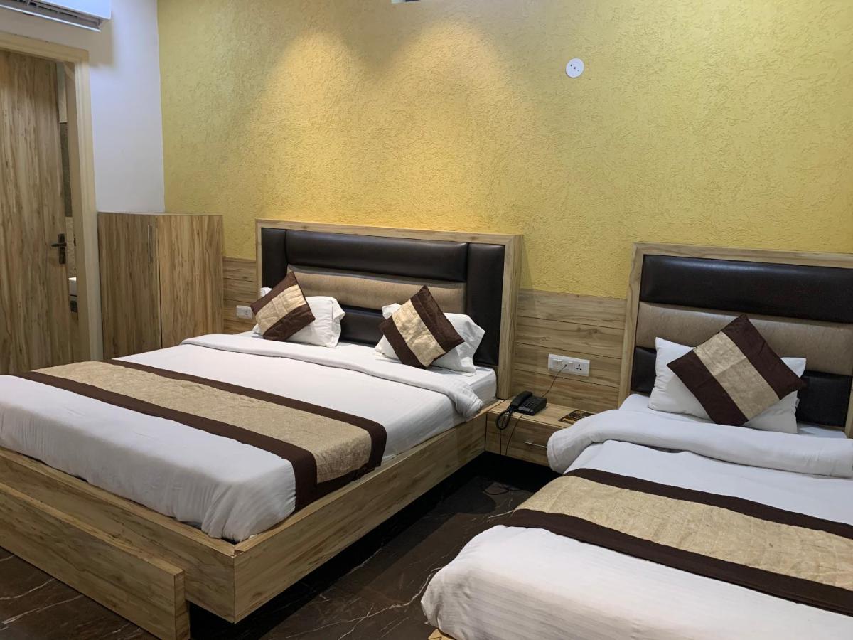 Hotel Sb Residency Αμριτσάρ Εξωτερικό φωτογραφία