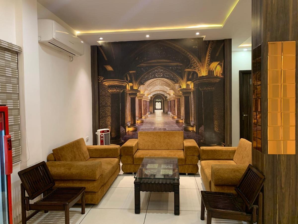 Hotel Sb Residency Αμριτσάρ Εξωτερικό φωτογραφία