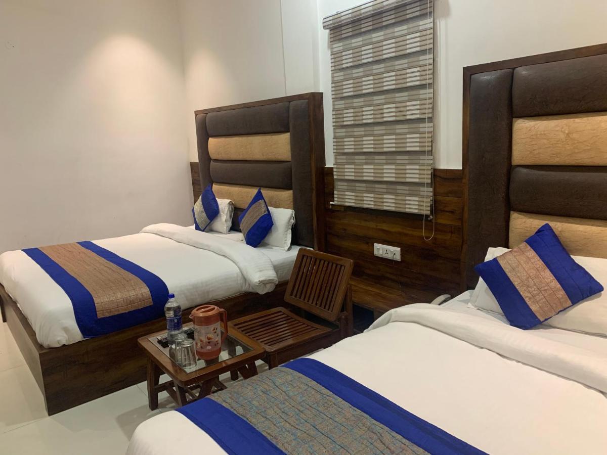 Hotel Sb Residency Αμριτσάρ Εξωτερικό φωτογραφία