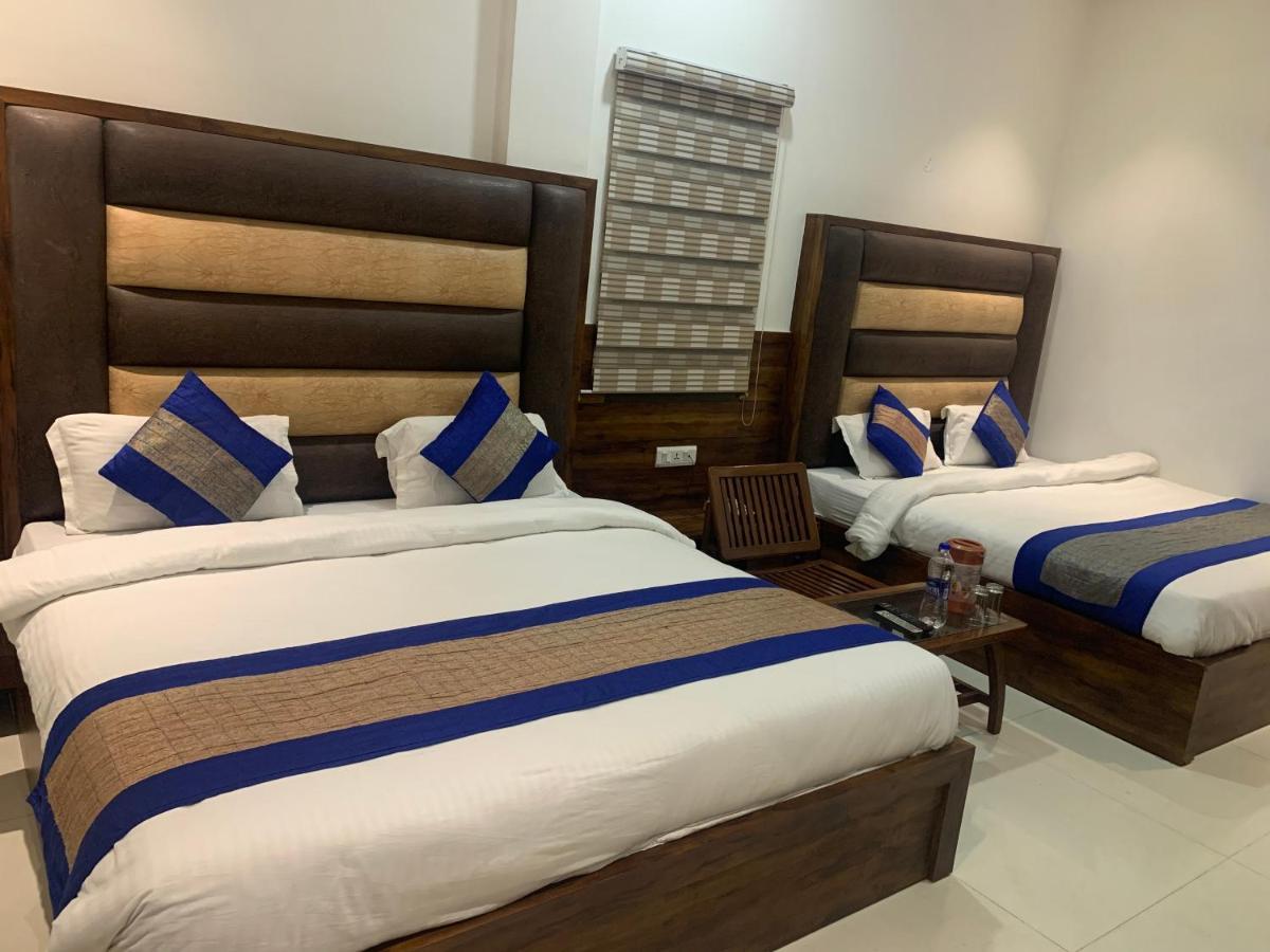 Hotel Sb Residency Αμριτσάρ Εξωτερικό φωτογραφία
