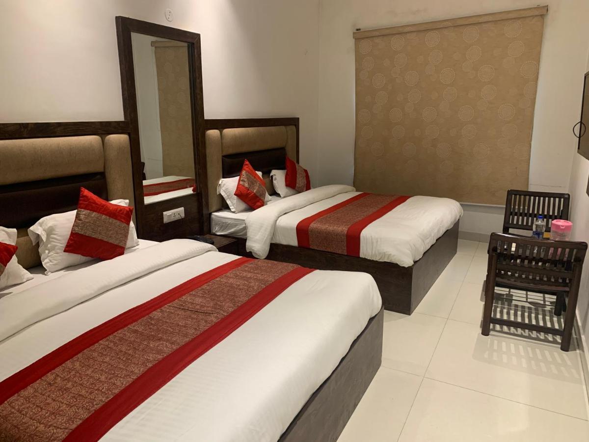 Hotel Sb Residency Αμριτσάρ Εξωτερικό φωτογραφία